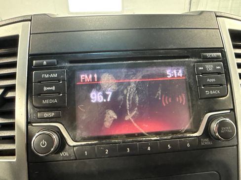 Used 2016 Nissan Frontier SV RWD image 20