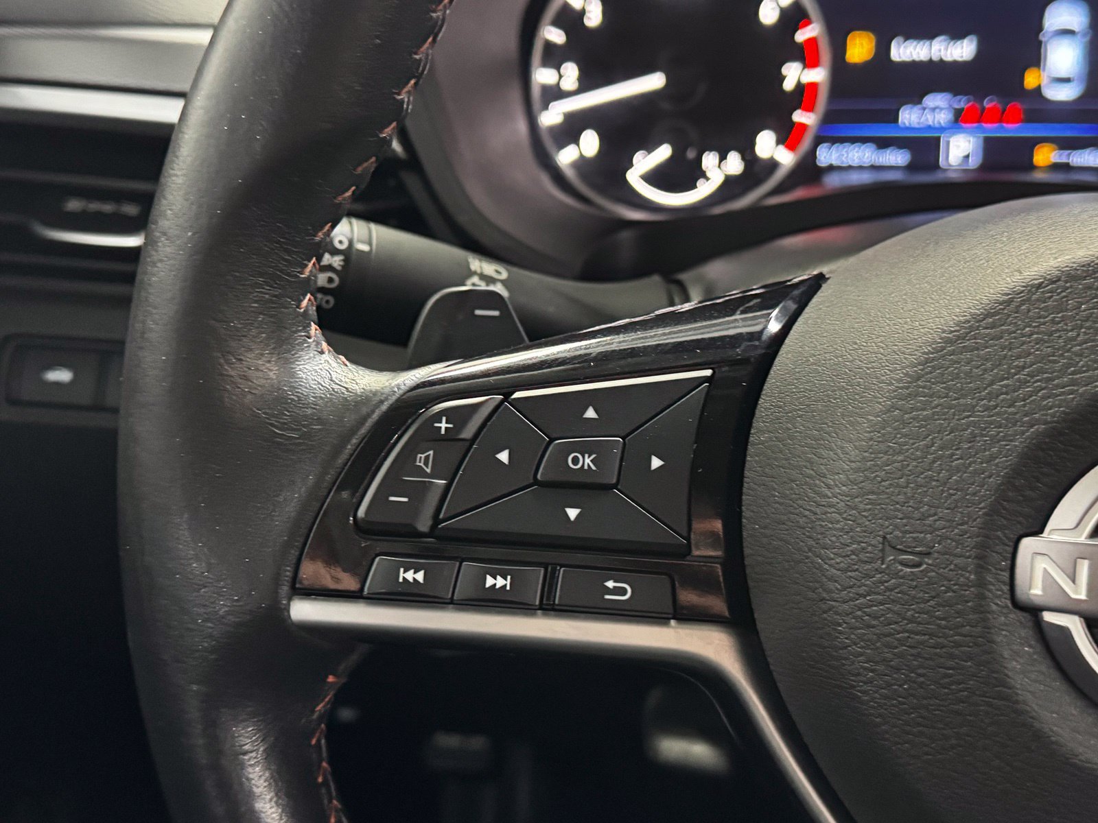 Certified 2024 Nissan Altima 2.5 SR FWD image 25