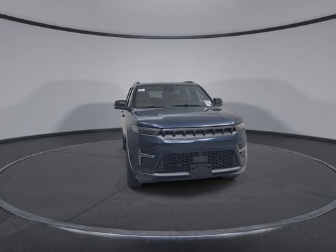 New 2026 Jeep Grand Wagoneer Summit AWD/4WD image 4