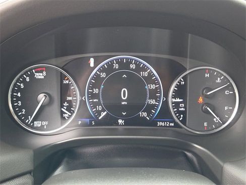 Used 2022 Buick Enclave Avenir w/ Avenir Technology Package image 26