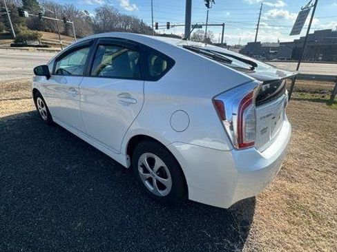 Used 2014 Toyota Prius Two image 5