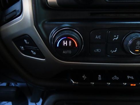 Used 2018 GMC Sierra 2500 Denali w/ Duramax Plus Package image 31