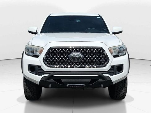 Used 2018 Toyota Tacoma TRD Off-Road image 11