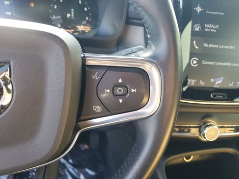 Used 2019 Volvo XC40 T5 Inscription image 31