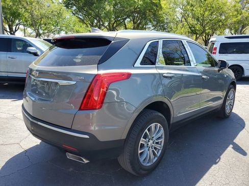 Used 2018 Cadillac XT5 Luxury w/ Driver Awareness Package image 4