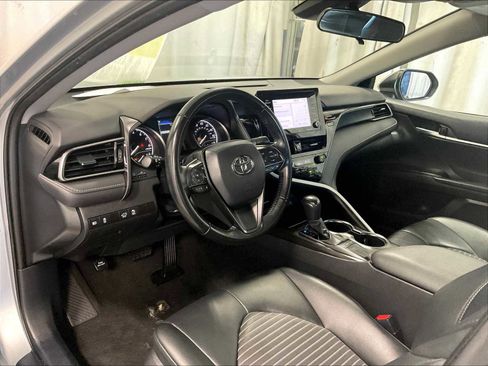 Certified 2023 Toyota Camry SE image 8