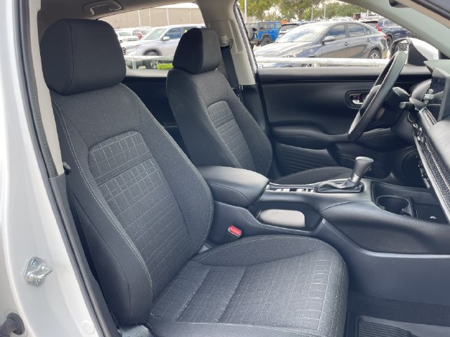 Used 2026 Honda HR-V LX image 25