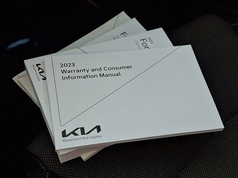 Certified 2023 Kia Forte LXS w/ LXS Technology Package image 25