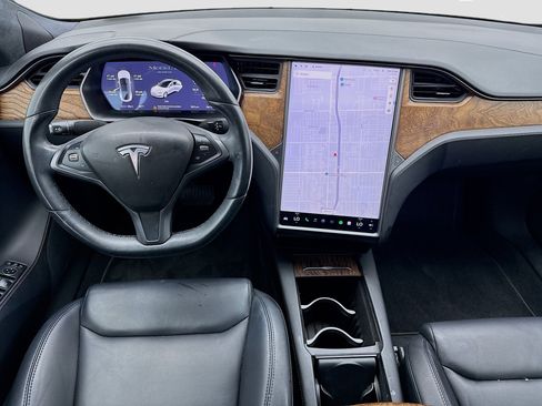 Used 2020 Tesla Model S Long Range Plus image 15