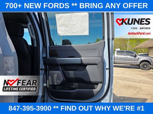 New 2026 Ford F250 Lariat w/ Black Appearance Package AWD/4WD image 42