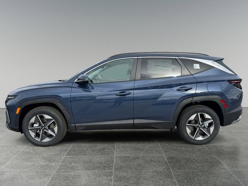 New 2025 Hyundai Tucson SEL image 2