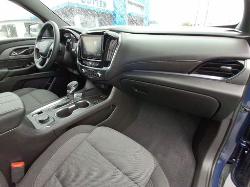 Certified 2023 Chevrolet Traverse LT image 34