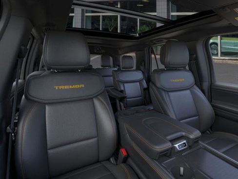 New 2026 Ford Expedition Tremor image 10