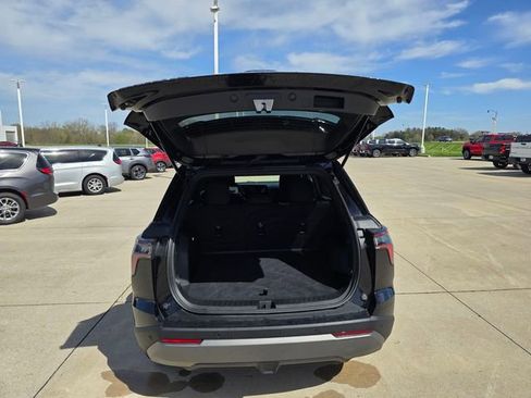 Used 2025 Chevrolet Equinox LT AWD/4WD image 20