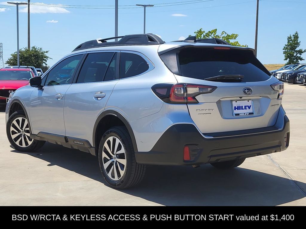 Used 2020 Subaru Outback Premium AWD/4WD image 3