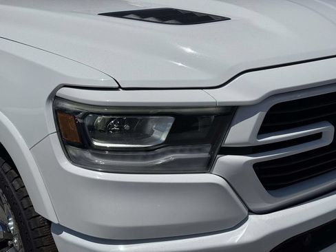 Used 2021 RAM 1500 Laramie w/ Sport Appearance Package AWD/4WD image 9