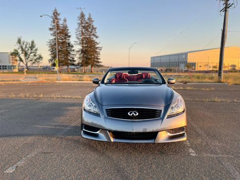 Used 2010 INFINITI G37 Anniversary Edition RWD image 2