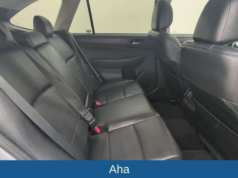 Used 2016 Subaru Outback 2.5i Limited image 17