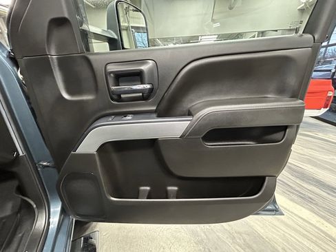 Used 2015 Chevrolet Silverado 3500 LT w/ LT Convenience Package image 35