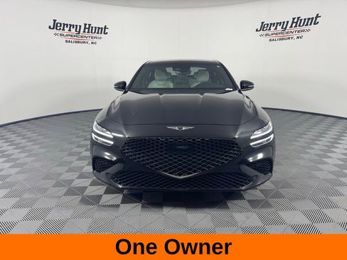 Used 2025 Genesis G70 3.3T Advanced image 4