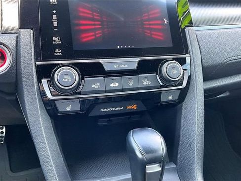 Used 2018 Honda Civic Sport Touring image 15