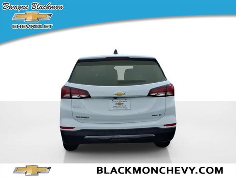 Used 2023 Chevrolet Equinox LT AWD/4WD image 4