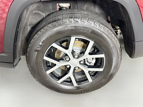 Used 2025 Jeep Grand Cherokee Limited w/ Trailer Tow Package image 26