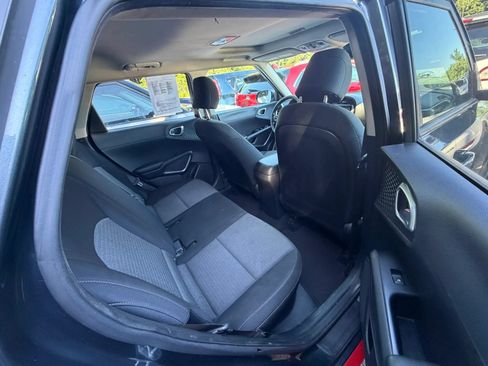 Used 2020 Kia Soul GT-Line w/ GT 2.0L Power Sunroof Package FWD image 30