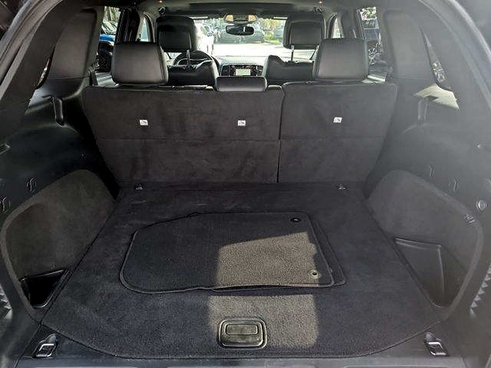 Used 2020 Jeep Grand Cherokee Limited RWD image 10
