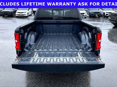Used 2025 RAM 1500 Big Horn AWD/4WD image 28