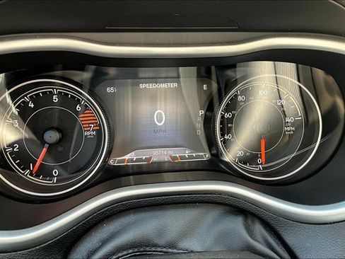 Used 2016 Jeep Cherokee Limited AWD/4WD image 13