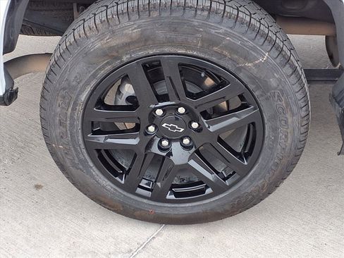 Used 2023 Chevrolet Silverado 1500 RST image 10