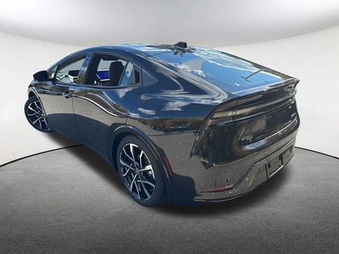 New 2026 Toyota Prius Plug-In Hybrid image 7