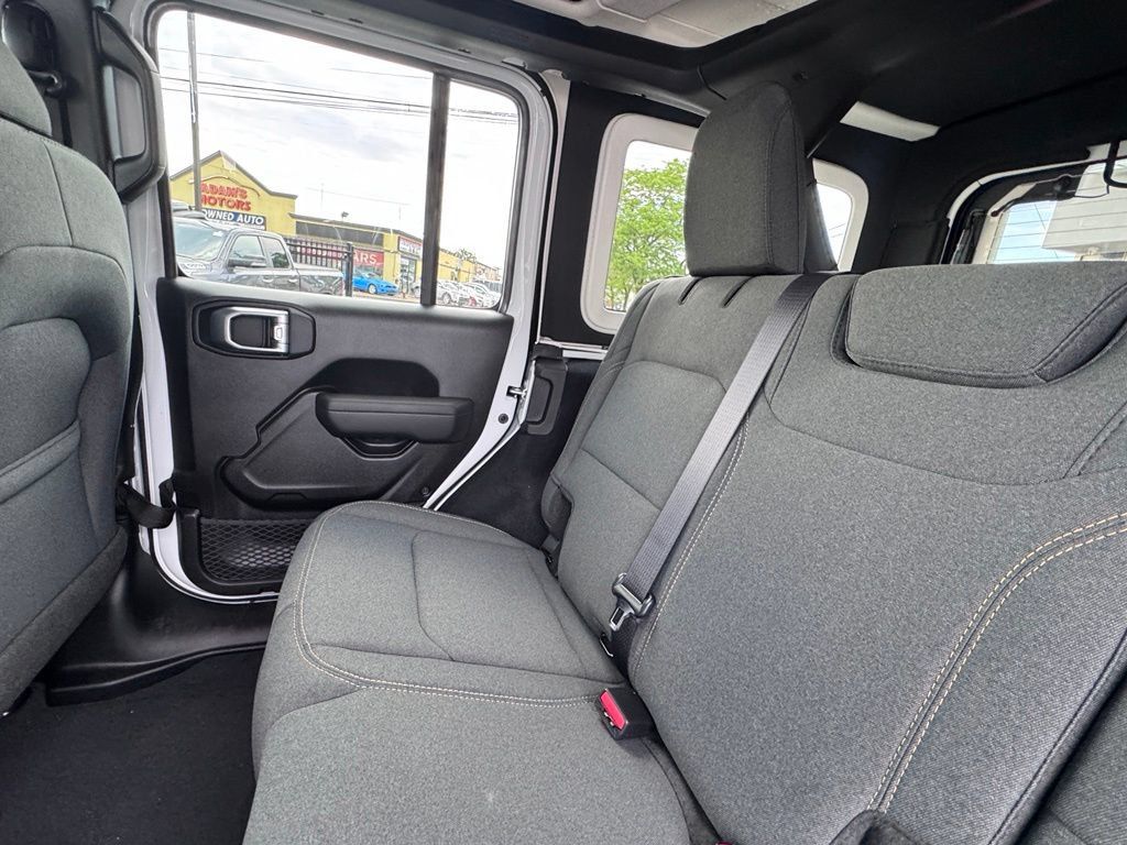 New 2026 Jeep Wrangler Unlimited Sport AWD/4WD image 15