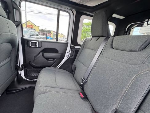 New 2026 Jeep Wrangler Unlimited Sport AWD/4WD image 15