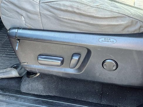 Used 2014 Toyota Tundra SR5 w/ TRD Off Road Package AWD/4WD image 27