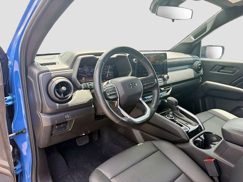 Used 2025 Chevrolet Colorado Trail Boss AWD/4WD image 24