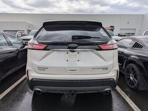 Used 2019 Ford Edge Titanium w/ Equipment Group 301A AWD/4WD image 5