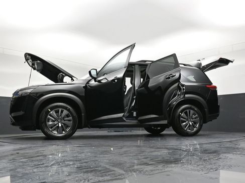 New 2026 Nissan Pathfinder SV AWD/4WD image 41