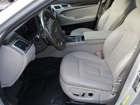 Used 2018 Genesis G80 3.8 image 8