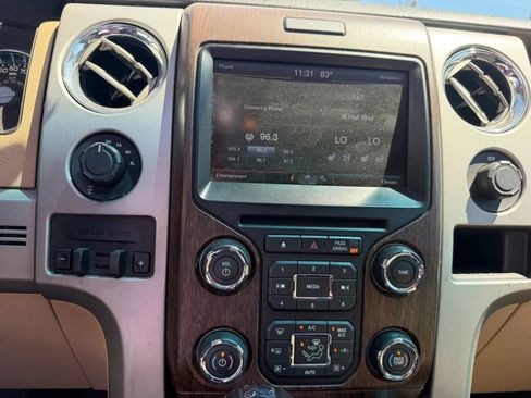 Used 2013 Ford F150 Lariat w/ Lariat Chrome Pkg AWD/4WD image 24