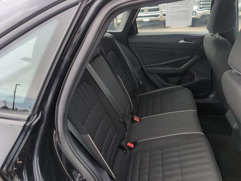 Used 2024 Volkswagen Jetta Sport image 18