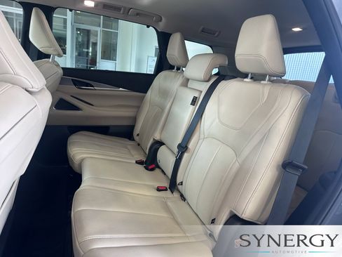 Certified 2023 INFINITI QX60 Luxe w/ Performance Audio Package AWD/4WD image 26