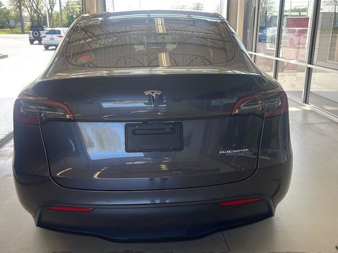 Used 2021 Tesla Model Y Long Range AWD/4WD image 4