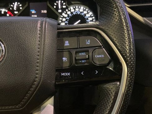 Used 2023 Toyota Tundra Limited image 18