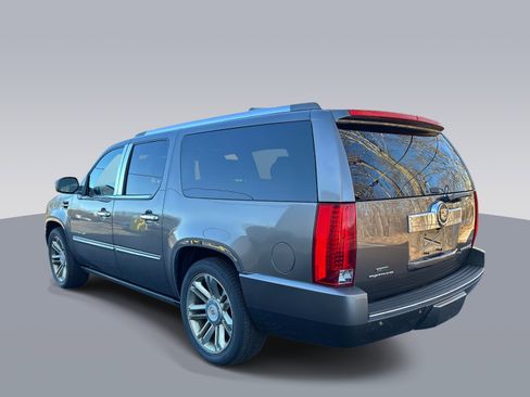 Used 2012 Cadillac Escalade ESV Platinum image 5