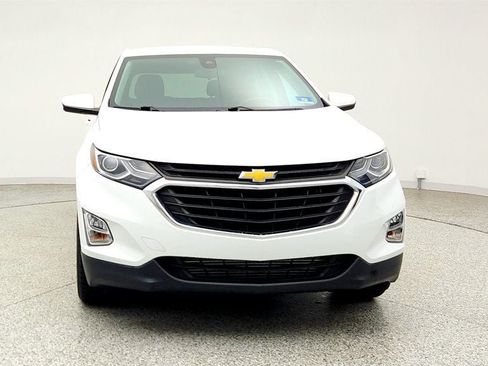 Used 2020 Chevrolet Equinox LT w/ Driver Convenience Package FWD image 2