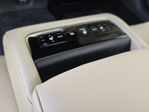 Certified 2023 Lexus LS 500 w/ Interior Upgrade Package RWD image 11