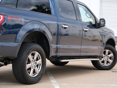 Used 2019 Ford F150 XLT w/ Equipment Group 302A Luxury AWD/4WD image 34