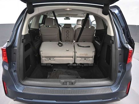 Used 2025 Honda Odyssey EX-L image 13